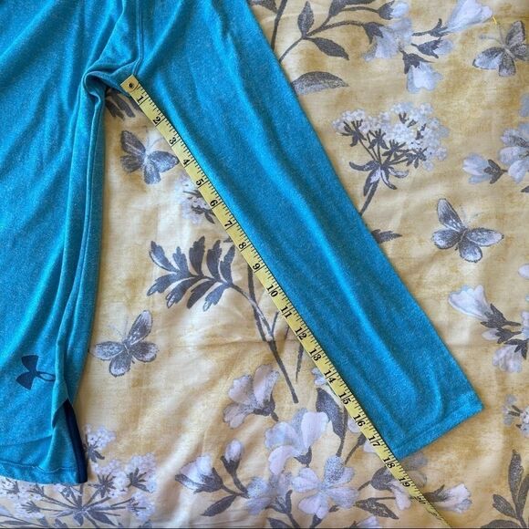 Under Armour Turquoise Pull on Hoodie Size S/M - Picture 4 of 7